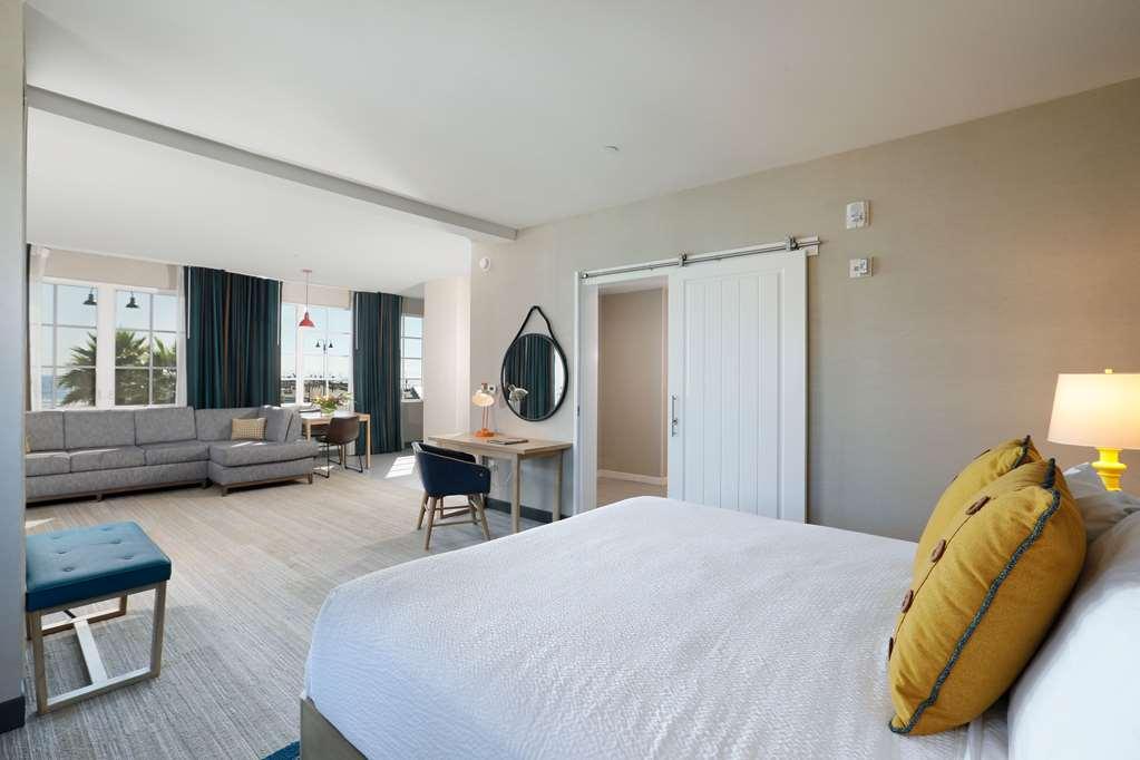 Inn At The Pier Pismo Beach, Curio Collection By Hilton Номер фото