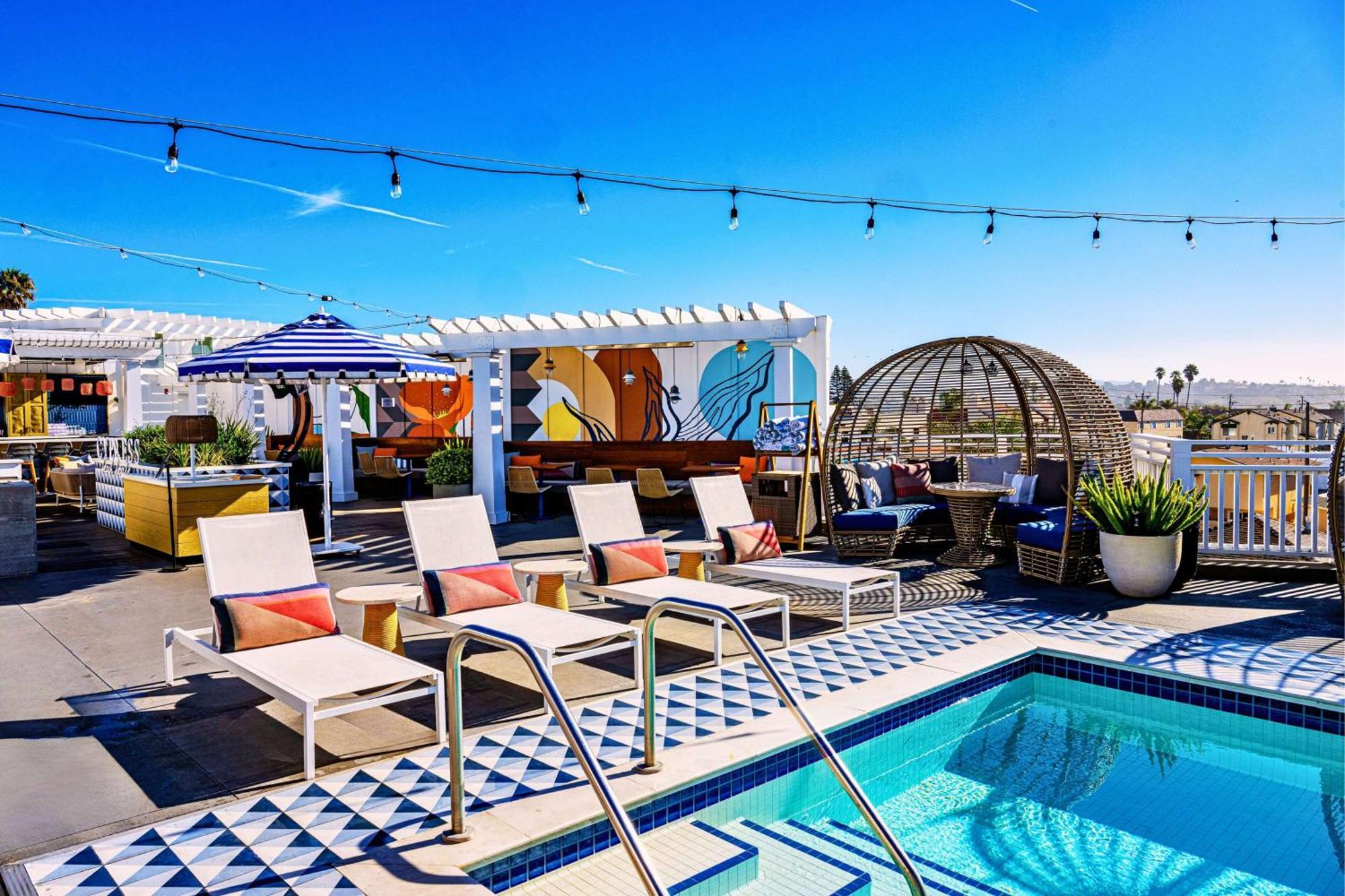 Inn At The Pier Pismo Beach, Curio Collection By Hilton Экстерьер фото