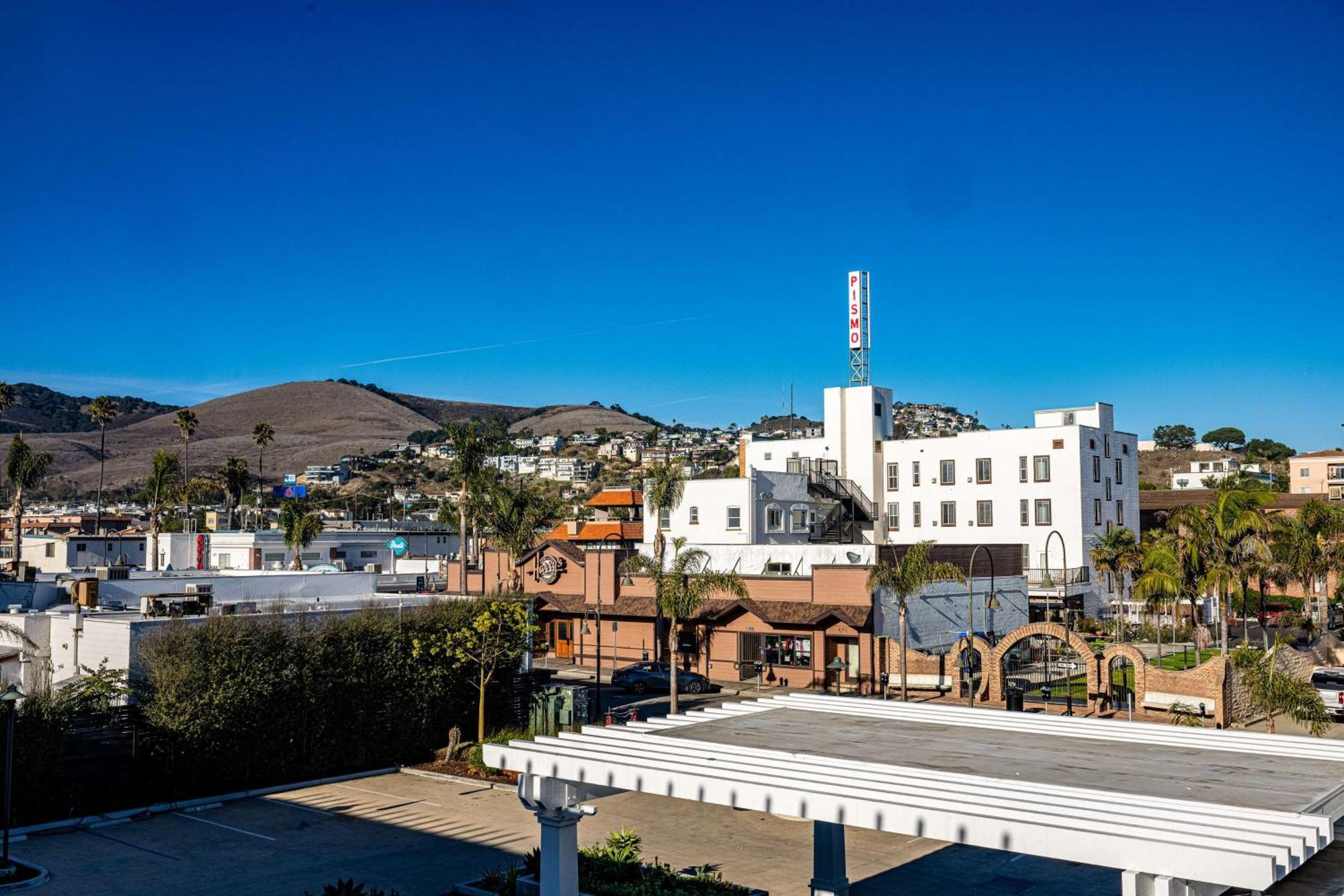 Inn At The Pier Pismo Beach, Curio Collection By Hilton Экстерьер фото
